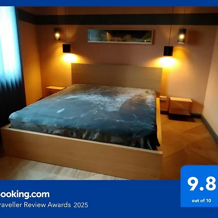 Appartement Blonde River Mora Szeged